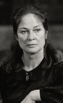 Colleen Dewhurst